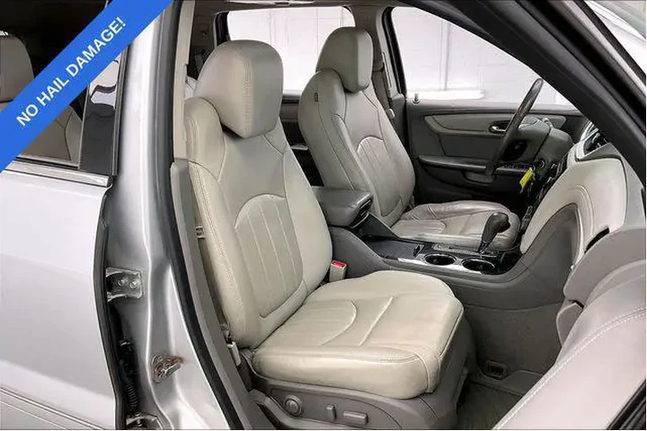 $9990 : Chevrolet Traverse 2016 AWD image 7