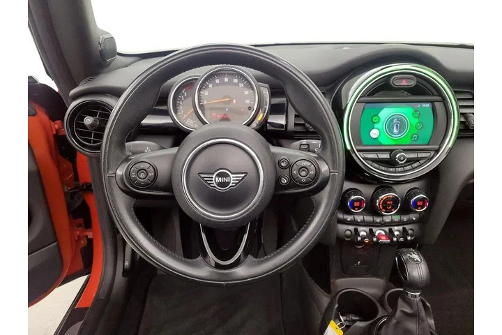$18998 : MINI Convertible 2019 Cooper image 10