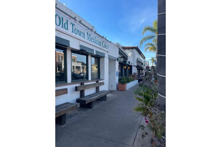 $1100 : Cozy 1-Bedroom and 1-Bathroom image 9