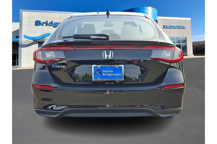 $21995 : Honda Civic 2024 LX 4dr Hatc image 5