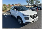 $19900 : Hyundai VENUE 2024 SE 4dr Cr thumbnail