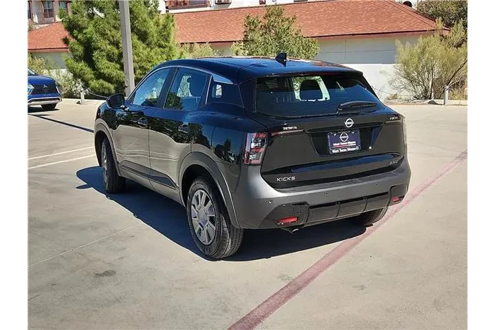 $24689 : Nissan Kicks 2025 AWD S 4dr image 3