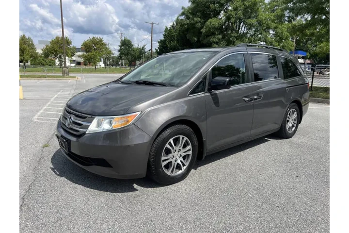 $9900 : 2013 Odyssey EX-L w/DVD image 3