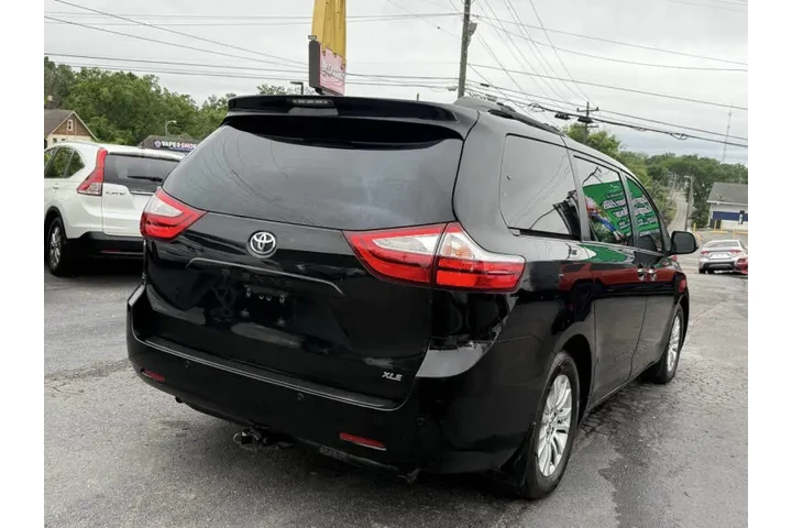 $21495 : 2017 Sienna XLE Premium 8-Pas image 8