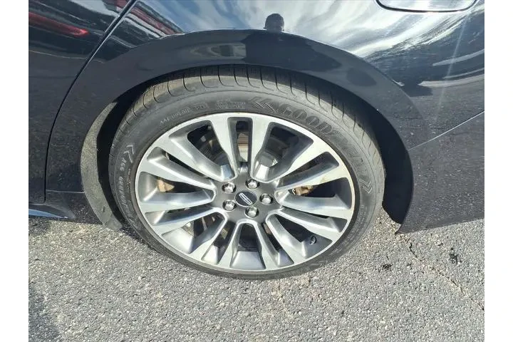 $21995 : Lincoln Continental 2019 AWD image 8