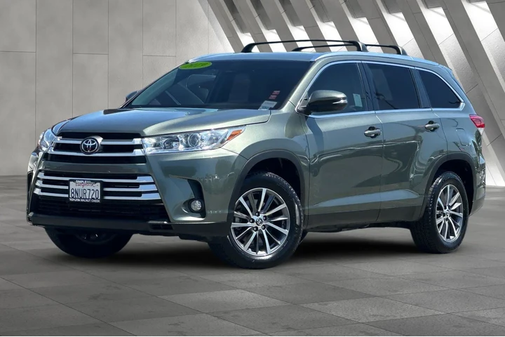 $28500 : Toyota Highlander 2019 XLE 4 image 2