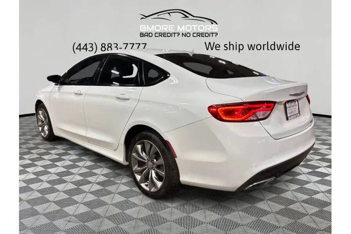 $8499 : 2015 200 S image 8