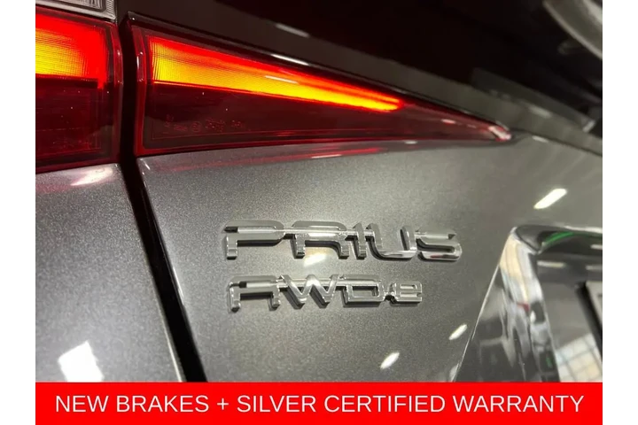 $19888 : Silver Certified2019 Prius LE image 10