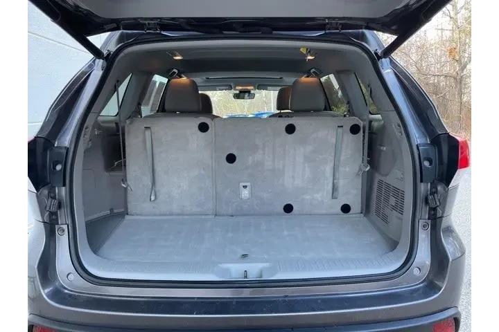 $22782 : Toyota Highlander 2019 AWD X image 8