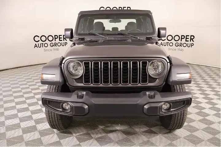 $30998 : Jeep Gladiator 2024 4x4 Spor image 8