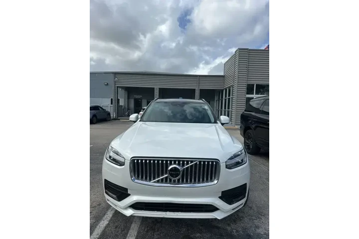 $27590 : Volvo XC90 2021 AWD T6 Inscr image 1