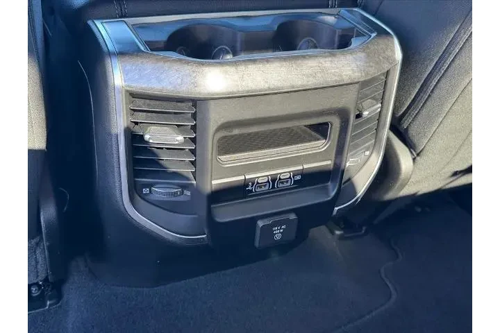 $27930 : Ram 1500 2019 4x4 Big Horn 4 image 9