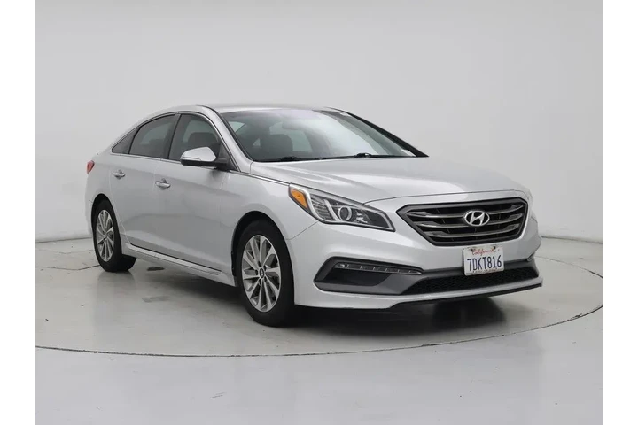 $13998 : Hyundai SONATA 2015 Sport 4d image 1