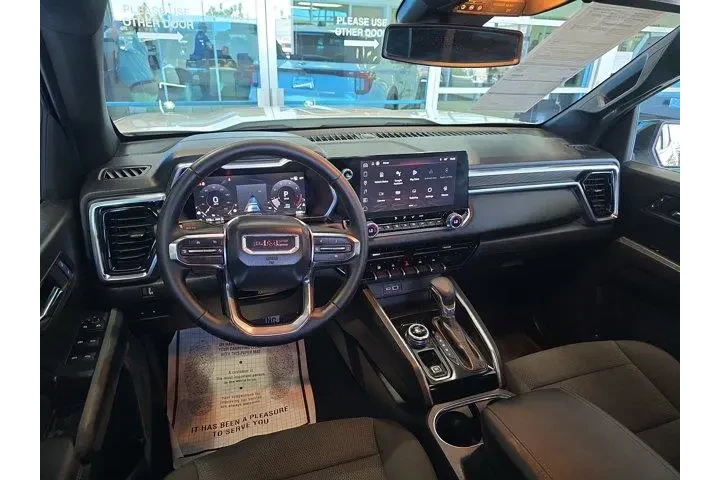 $37999 : GMC Canyon 2025 4x4 Elevatio image 10