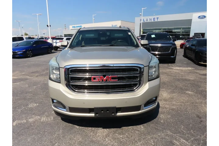 $18999 : GMC Yukon XL 2015 4x2 SLT 4d image 5