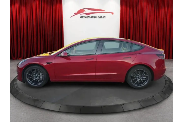 $18999 : 2022 Model 3 image 9