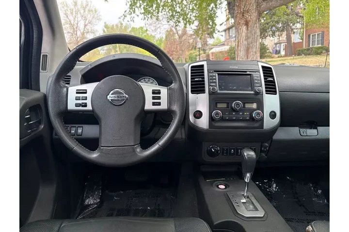 $26995 : 2021 Frontier Crew Cab PRO-4X image 7