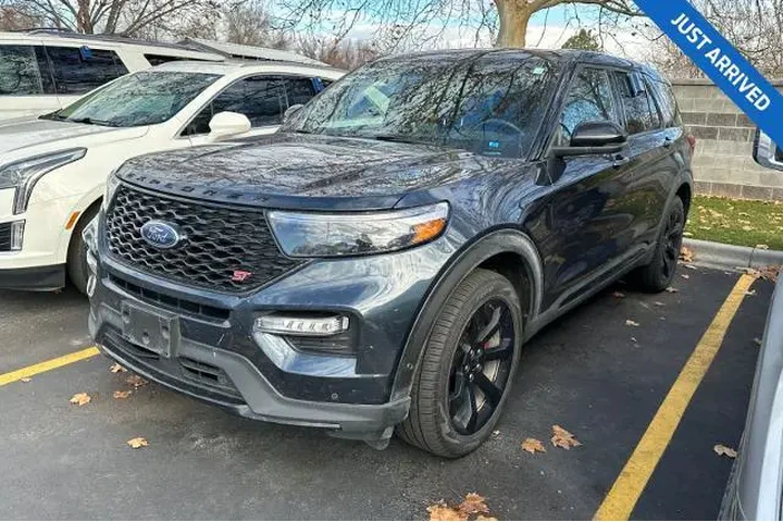 $33995 : Ford Explorer 2022 AWD ST 4d image 1