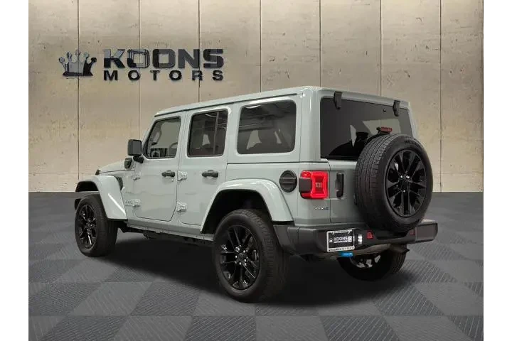 $32500 : Jeep Wrangler 2024 4x4 Sahar image 6
