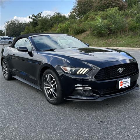 $13603 : PRE-OWNED 2017 FORD MUSTANG E image 7