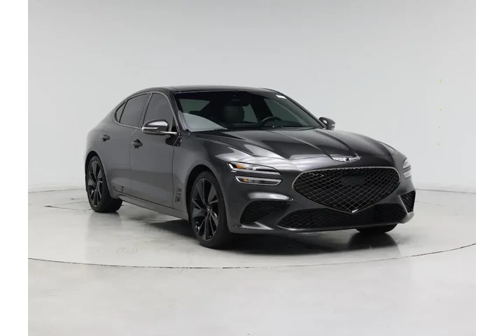 $30998 : Genesis G70 2023 2.0T 4dr Se image 1