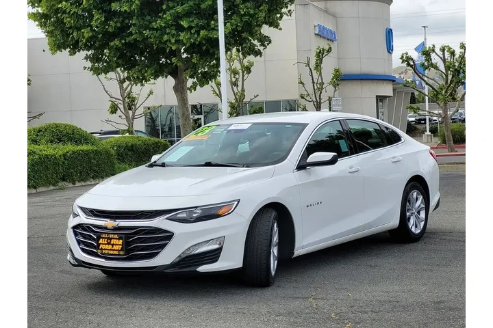 $19500 : Chevrolet Malibu 2023 LT 4dr image 8