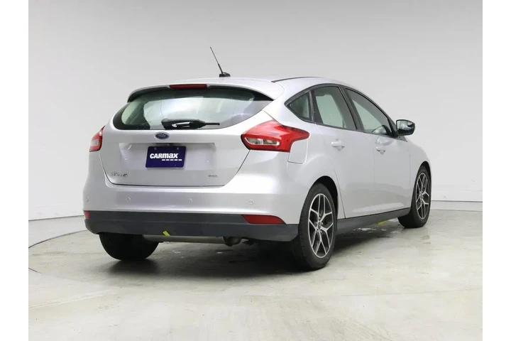 $13998 : Ford Focus 2017 SEL 4dr Hatc image 8