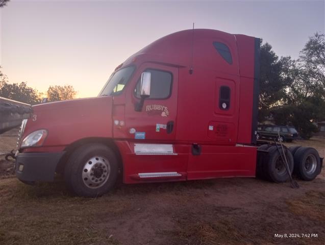 $10 : 2013 FREIGHTLINER CASCADIA image 3