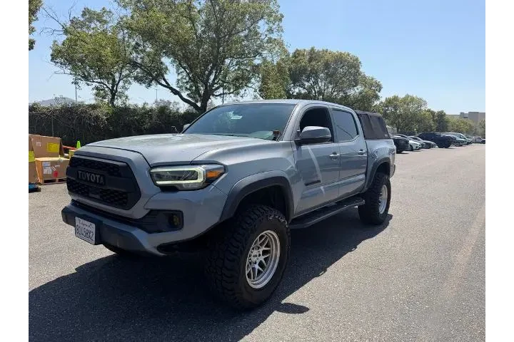 $32600 : Toyota Tacoma 2020 4x4 TRD P image 1