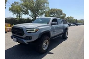 Toyota Tacoma 2020 4x4 TRD P en San Bernardino
