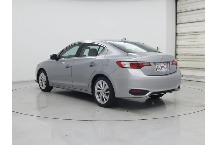 $17998 : Acura ILX 2017 4dr Sedan image 2