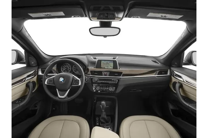 $1000 : BMW X1 2017 AWD xDrive28i 4d image 8