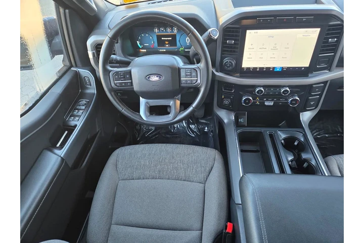 $39993 : Ford F-150 2024 4x4 XLT 4dr image 10