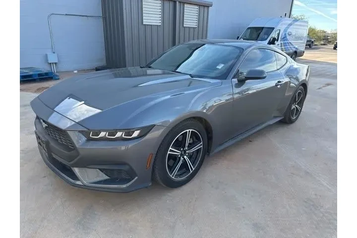 $26900 : Ford Mustang 2024 EcoBoost 2 image 3