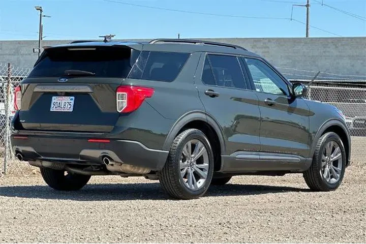 $28800 : Ford Explorer 2022 XLT 4dr S image 4