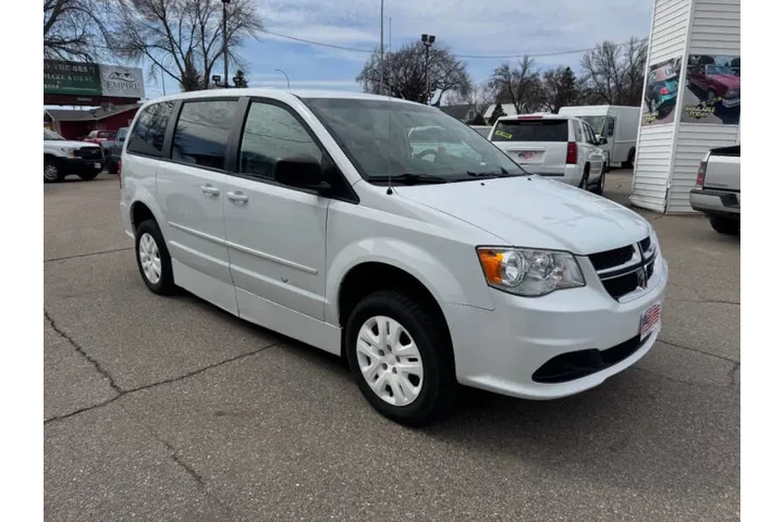 $14990 : 2015 Grand Caravan SE image 5