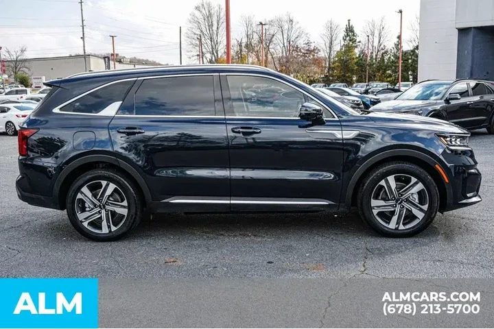 $30460 : Kia Sorento Plug-In Hybrid 2 image 9