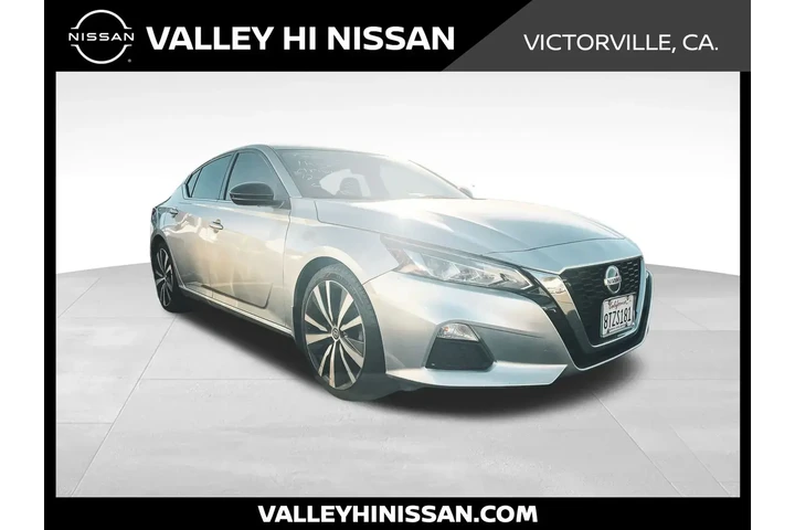 $15997 : Nissan Altima 2020 2.5 SR 4d image 1