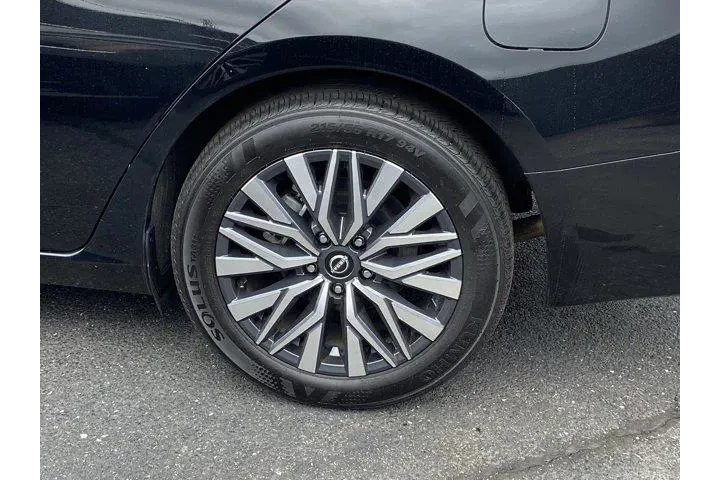 $18270 : Nissan Altima 2025 2.5 SV 4d image 9
