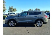 $23900 : Hyundai SANTA FE 2023 AWD SE thumbnail