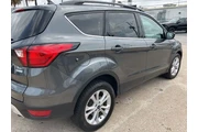 $17491 : Ford Escape 2019 SEL 4dr SUV thumbnail