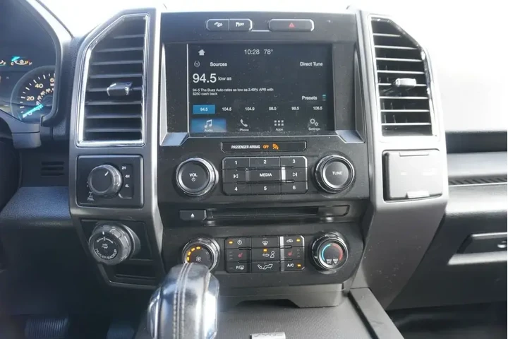 $22888 : Ford F-150 2016 4x4 King Ran image 8