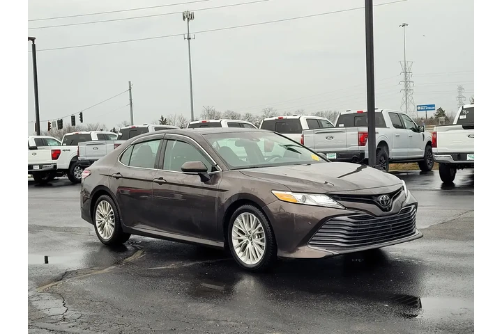 $25975 : Toyota Camry 2018 SE 4dr Sed image 1