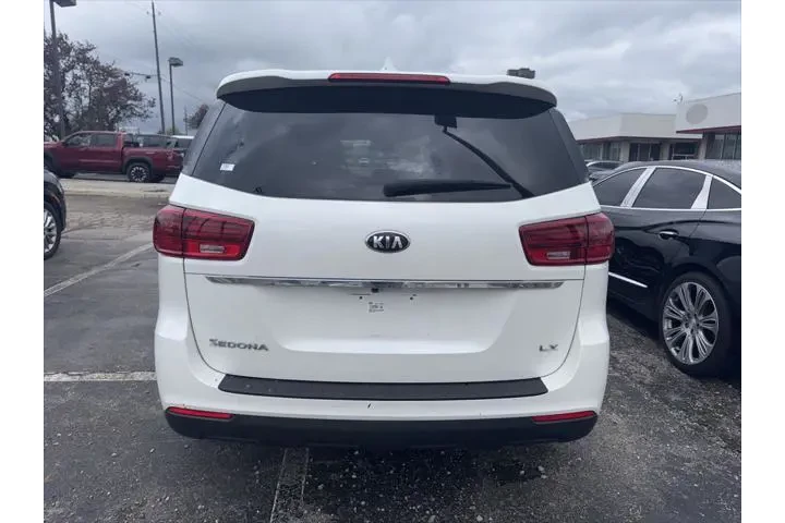 $17558 : Kia Sedona 2021 LX 4dr Mini- image 4