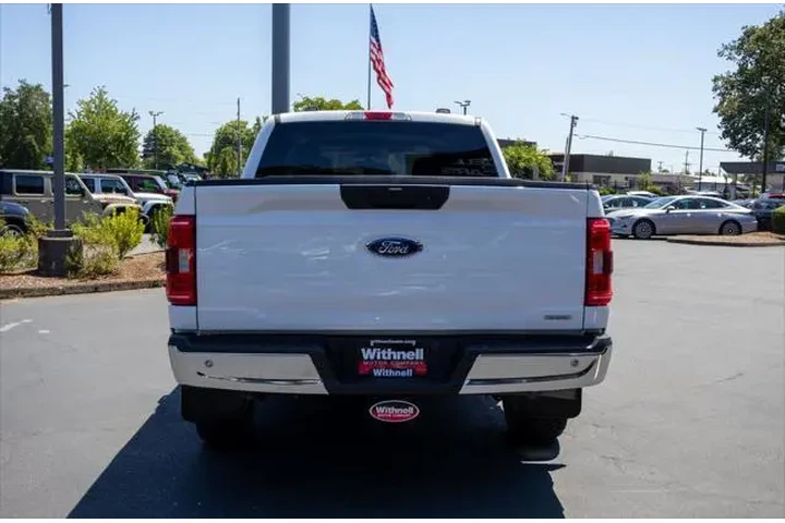 $41995 : Ford F-150 2023 4x4 XLT 4dr image 8