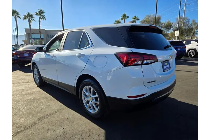 $18594 : Chevrolet Equinox 2024 LT 4d image 4