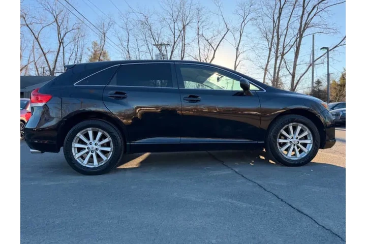 $8995 : 2009 Venza FWD 4cyl image 10