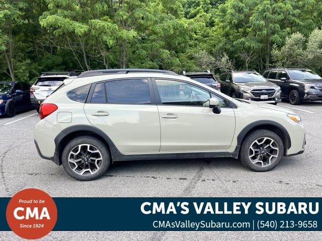 $16997 : PRE-OWNED 2016 SUBARU CROSSTR image 4