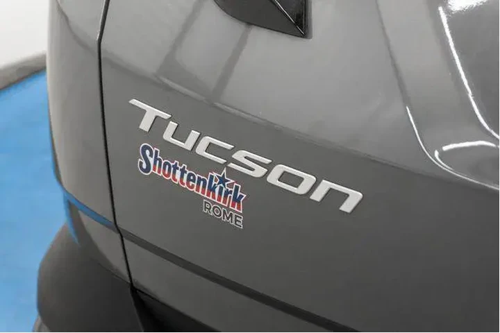 $27588 : Hyundai TUCSON 2025 SEL 4dr image 7