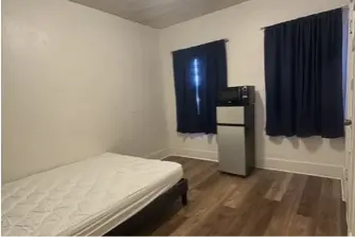 $950 : Sur Centro Vernon y Normandie image 1